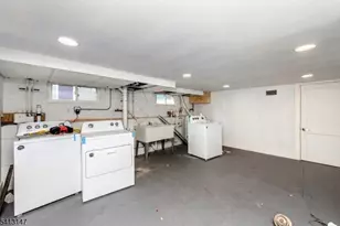 433 Valley Rd, Montclair, NJ 07043 - Photo 15