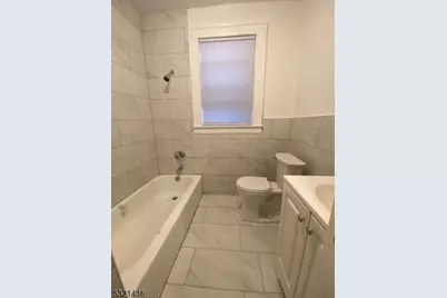 1031 Kilsyth Rd #1R, Elizabeth, NJ 07208 - Photo 7