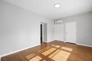 693 N 8th St, Newark, NJ 07107 - Photo 21