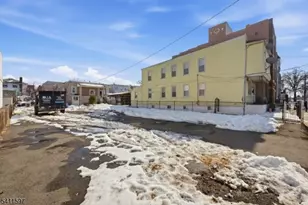 693 N 8th St, Newark, NJ 07107 - Photo 3