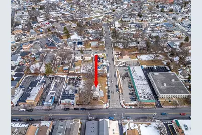 512 New Brunswick Ave, Woodbridge Township, NJ 08863 - Photo 9