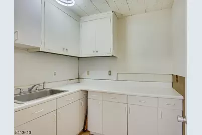 512 New Brunswick Ave, Woodbridge Township, NJ 08863 - Photo 17