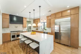 6 Harvale Dr, Florham Park, NJ 07932 - Photo 5