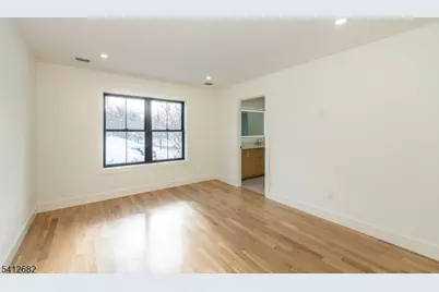 6 Harvale Dr, Florham Park, NJ 07932 - Photo 43