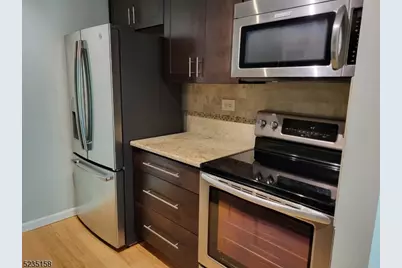 300 Main St Unit #113, Little Falls Township, NJ 07424 - Photo 5