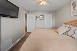 56 Quartz Ln, Paterson, NJ 07501 - Photo 17