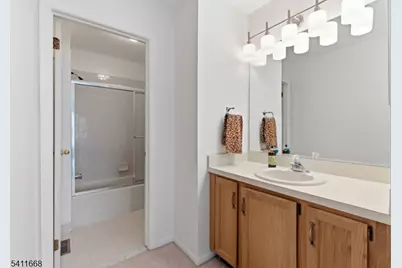 85 Encampment Drive, Bedminster Township, NJ 07921 - Photo 15