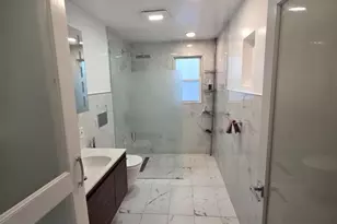 71 Newark Pl, Belleville, NJ 07109 - Photo 5