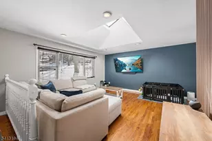 7 Alpine Dr, Butler, NJ 07405 - Photo 5