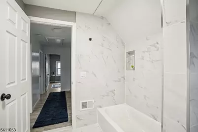 27 Stone St, North Plainfield, NJ 07060 - Photo 11