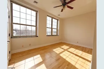 33 Forest Ave #2A, Hawthorne, NJ 07506 - Photo 11