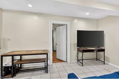 408 E Union Ave, Bound Brook, NJ 08805 - Photo 29