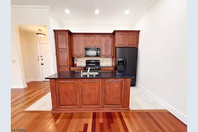 33 Forest Ave #1E, Hawthorne, NJ 07506 - Photo 3