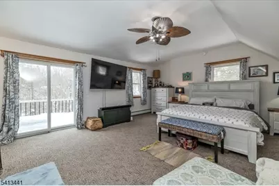 87 Fairlawn Dr, West Milford, NJ 07421 - Photo 15