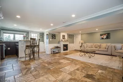 16 Lawrence Rd, Wayne, NJ 07470 - Photo 11