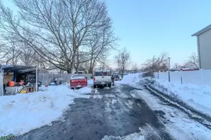 820 E 2nd St, Plainfield, NJ 07062 - Photo 19