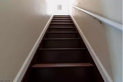 21 Dodd St, East Orange, NJ 07017 - Photo 9