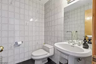 32 Sylvan Dr, Montville Township, NJ 07058 - Photo 23