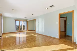 32 Sylvan Dr, Montville Township, NJ 07058 - Photo 7