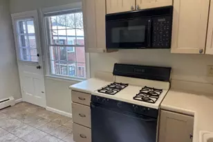 222 Pitney Pl, Morris Township, NJ 07960 - Photo 5