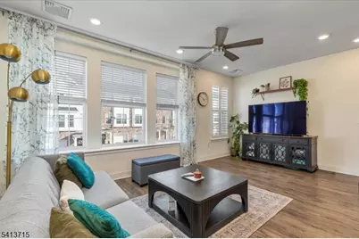 303 Saratoga Ct Ondo, Branchburg Township, NJ 08876 - Photo 21