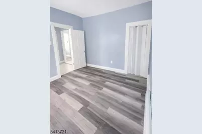 204 Demott Ave, Clifton, NJ 07011 - Photo 5