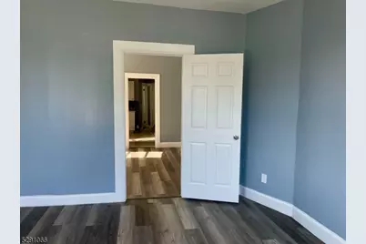 204 Demott Ave, Clifton, NJ 07011 - Photo 5