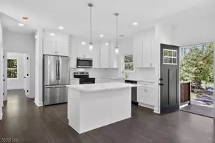 903 Aspen Ct, Stillwater Twp., NJ 07860 - Photo 1