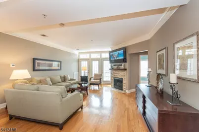 6105 Harcourt Rd, Clifton, NJ 07013 - Photo 7