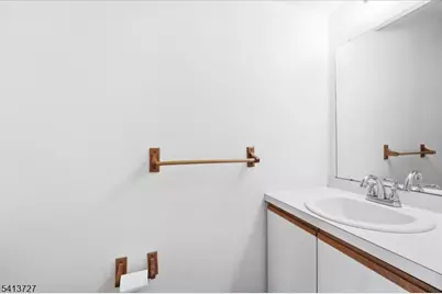 47 Rutgers Dr, Newark, NJ 07103 - Photo 13