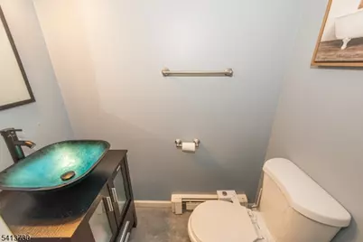 17 Village Dr, Hamburg, NJ 07419 - Photo 15