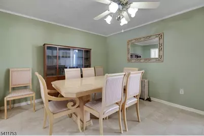 410 Horseneck Rd, Fairfield, NJ 07004 - Photo 27