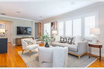 13 Porter Rd, West Orange Township, NJ 07052 - Photo 5