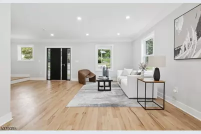 76 Elm Rd, Caldwell, NJ 07006 - Photo 7