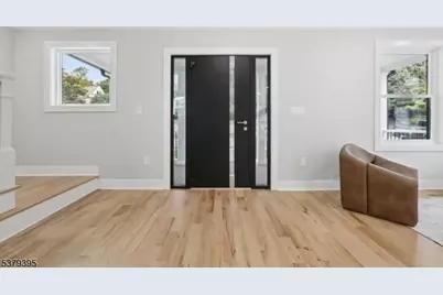 76 Elm Rd, Caldwell, NJ 07006 - Photo 5