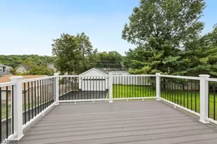 76 Elm Rd, Caldwell, NJ 07006 - Photo 15