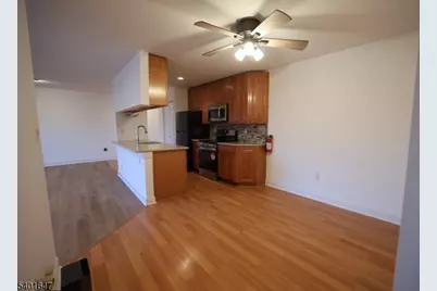 70 Eton Way, Franklin Township, NJ 08873 - Photo 9