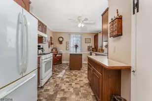 40 Sergeantsville Rd, Raritan Township, NJ 08822 - Photo 15