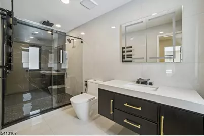156 Park Rd, Parsippany, NJ 07054 - Photo 31