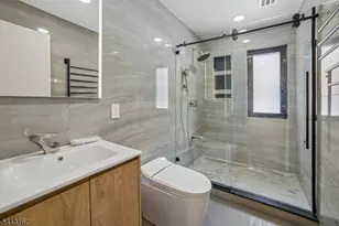 156 Park Rd, Parsippany, NJ 07054 - Photo 35