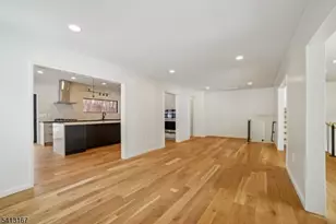 156 Park Rd, Parsippany, NJ 07054 - Photo 9