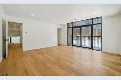 156 Park Rd, Parsippany, NJ 07054 - Photo 31