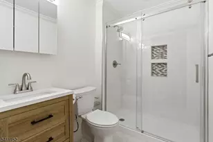 100 Village Dr, Morris Township, NJ 07960 - Photo 11