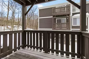 100 Village Dr, Morris Township, NJ 07960 - Photo 15