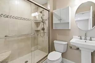 100 Village Dr, Morris Township, NJ 07960 - Photo 13