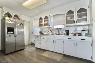 24 Hewitt Ave, Belleville, NJ 07109 - Photo 13