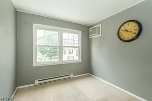 37 Embury Pl, Parsippany, NJ 07878 - Photo 15