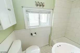 37 Embury Pl, Parsippany, NJ 07878 - Photo 11