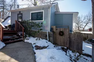 70 S Shore Rd, Byram Township, NJ 07821 - Photo 5