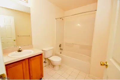 263 Ridge Dr, Pompton Lakes, NJ 07442 - Photo 17